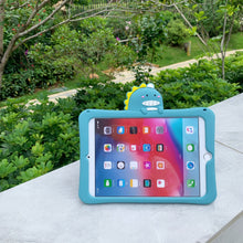 Lade das Bild in den Galerie-Viewer, Cute Dino iPad Case
